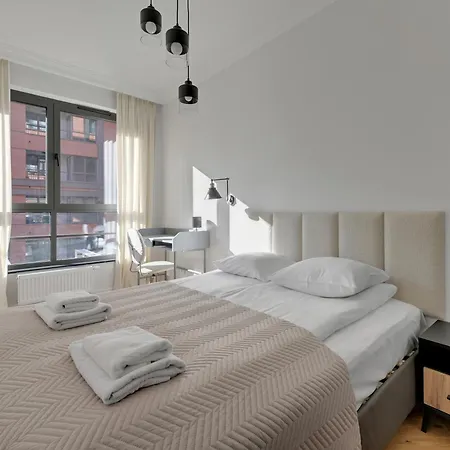 Apartamento Doki Living By Blue Mandarin Parking & Foodhall *