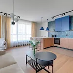 Apartamento Doki Living By Blue Mandarin Parking & Foodhall *