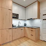 Doki Living By Blue Mandarin Parking & Foodhall Apartamento