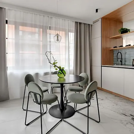 Doki Living By Blue Mandarin Parking & Foodhall Apartmán Gdaňsk