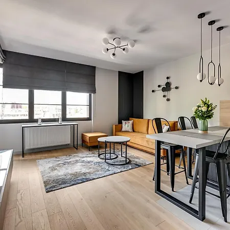 Apartmán Doki Living By Blue Mandarin Parking & Foodhall *