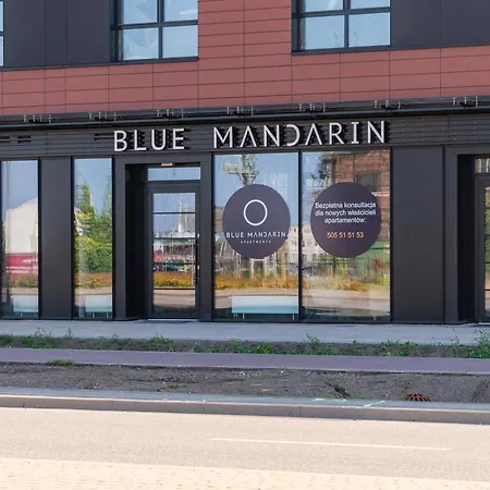 Doki Living By Blue Mandarin Parking & Foodhall 公寓 格但斯克
