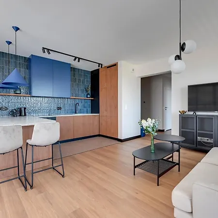 Doki Living By Blue Mandarin Parking & Foodhall Apartmán