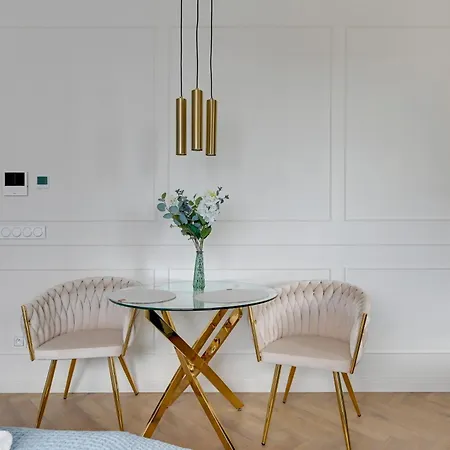 Doki Living By Blue Mandarin Parking & Foodhall *