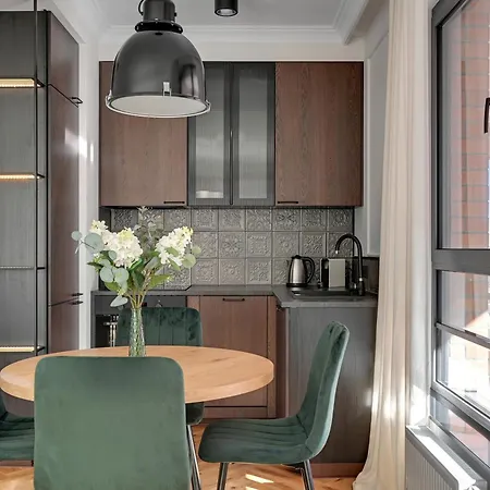 Doki Living By Blue Mandarin Parking & Foodhall Apartmán