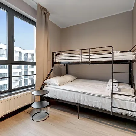 Doki Living By Blue Mandarin Parking & Foodhall Gdaňsk