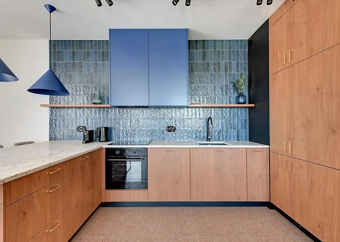 Doki Living By Blue Mandarin Parking & Foodhall Gdańsk