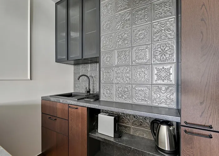 Doki Living By Blue Mandarin Parking & Foodhall *