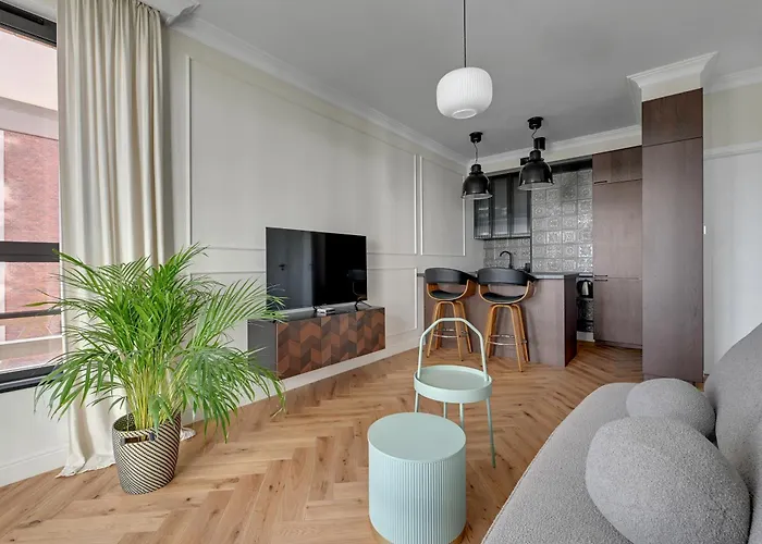 Doki Living By Blue Mandarin Parking & Foodhall * Gdansk